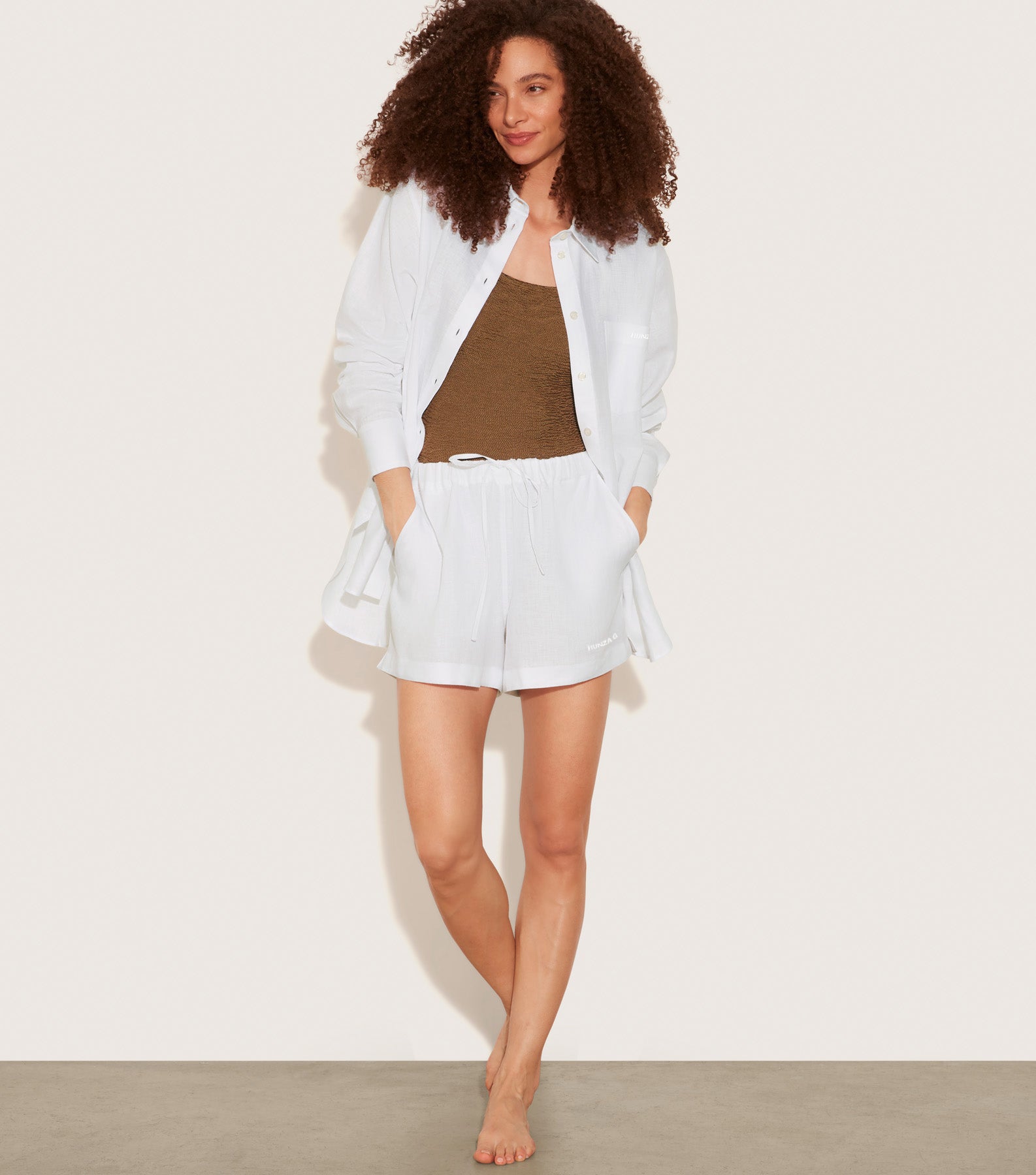 Embroidered Linen Shorts - White